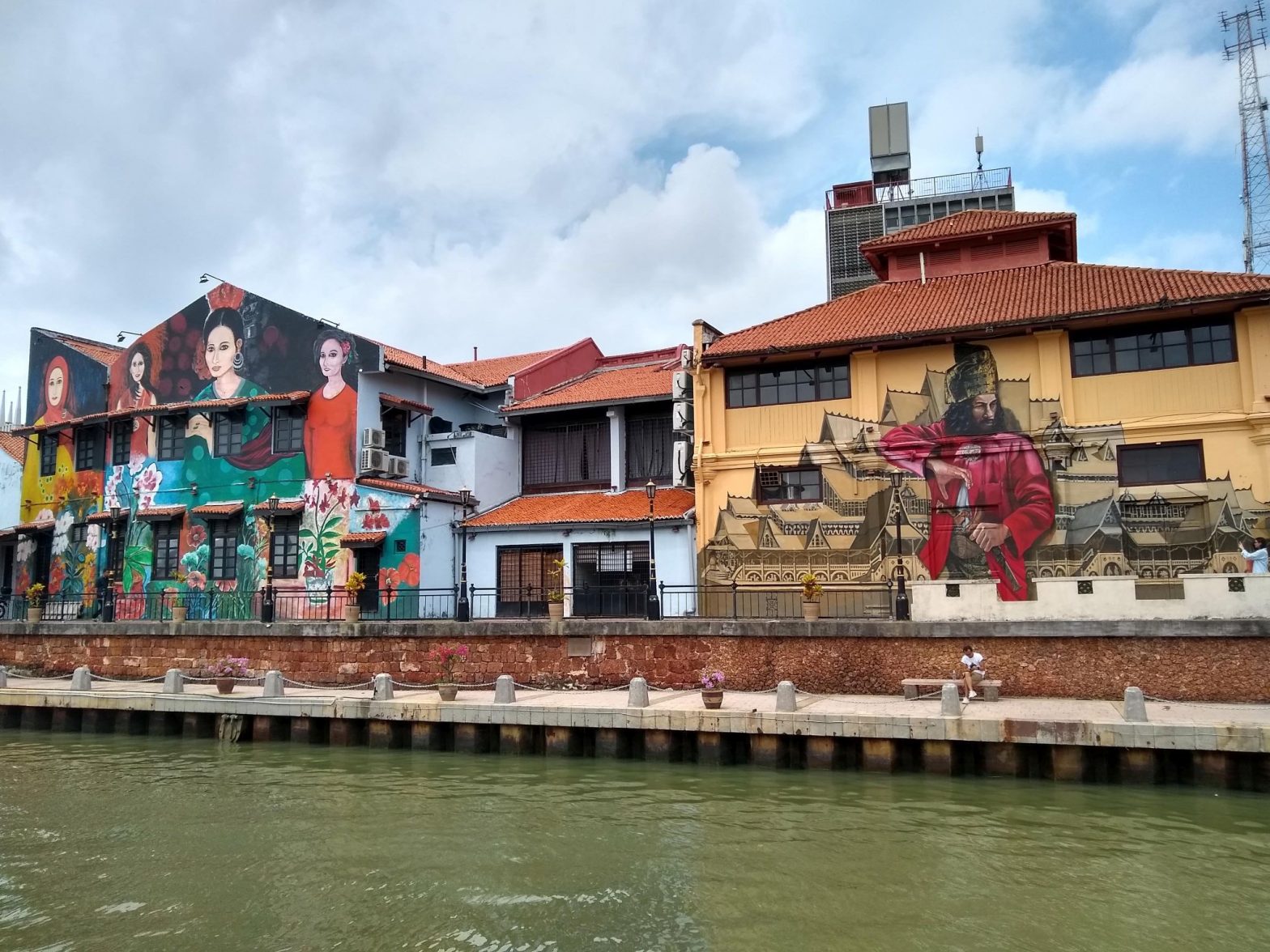 You say Melaka, I say Malacca